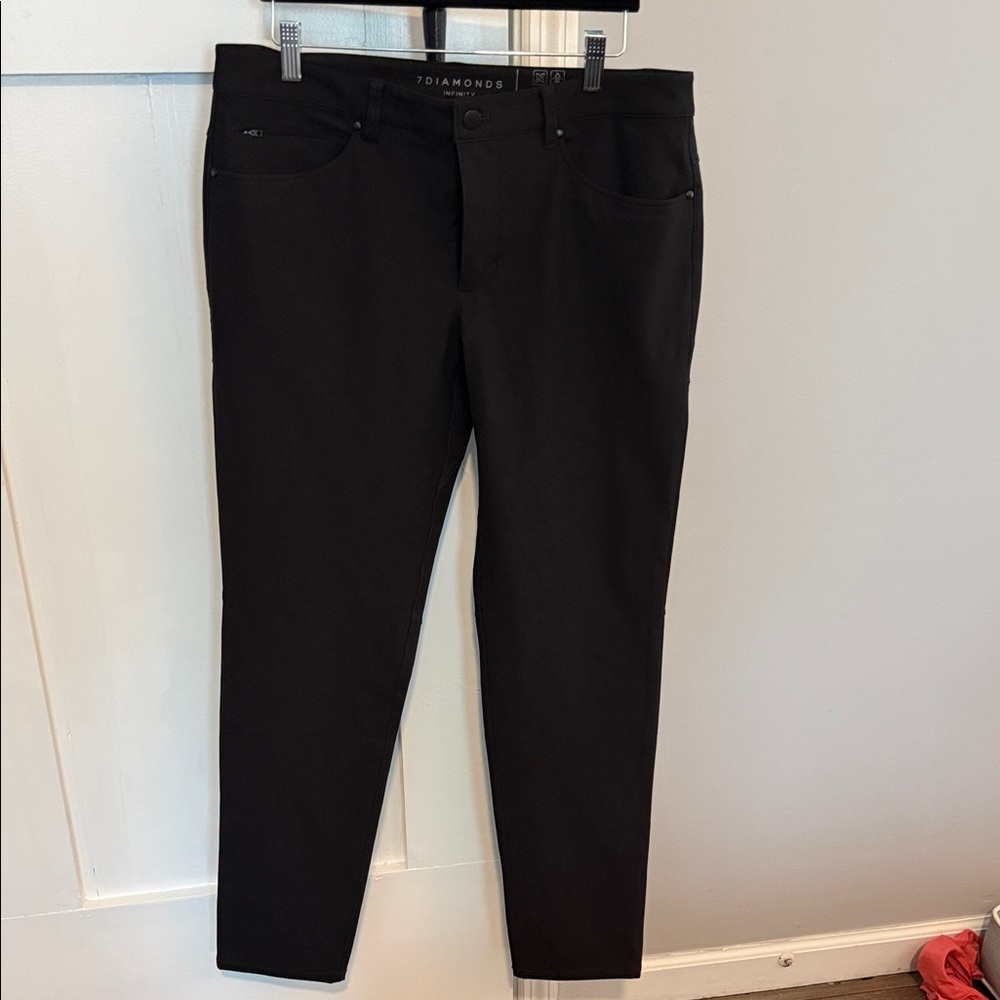 7 Diamonds Men’s Black Slim Chinos